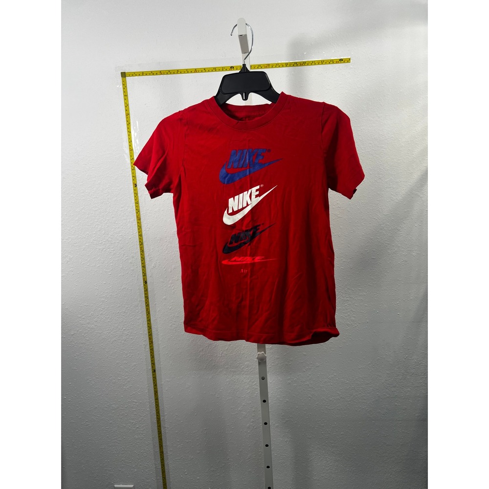Nike Tee Boys Medium Red Stacked Logo Graphic Short Sleeve T-Shirt Swoosh Air